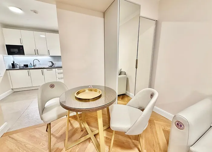 アパート Steiner Residences Belvedere