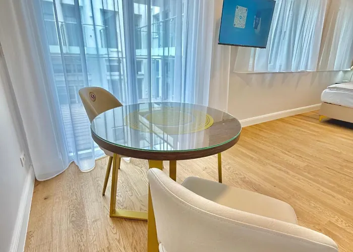 アパート Steiner Residences Belvedere